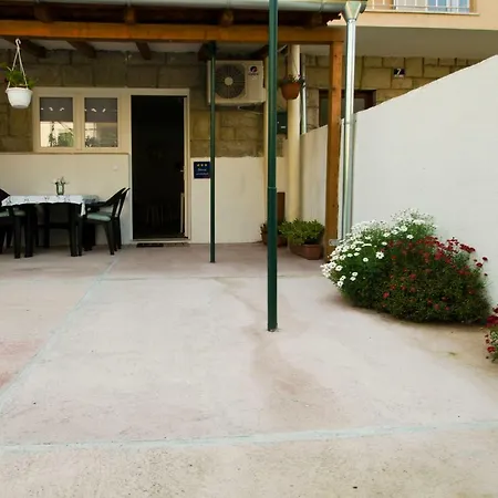 Cozy Coastal Gama Apartman Split