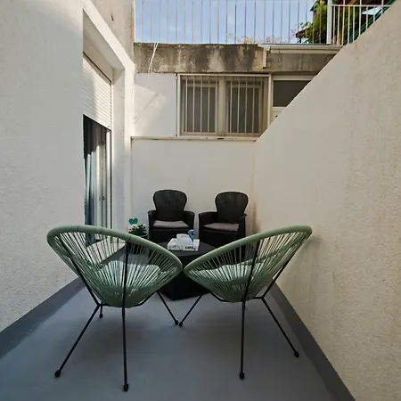 Cozy Coastal Gama Апартаменты *